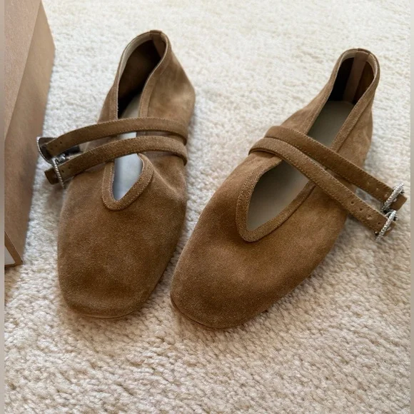 LE MONDE BÉRYL Ballet Taupe Suede Claudia Slipper 8.5 - Picture 4 of 11